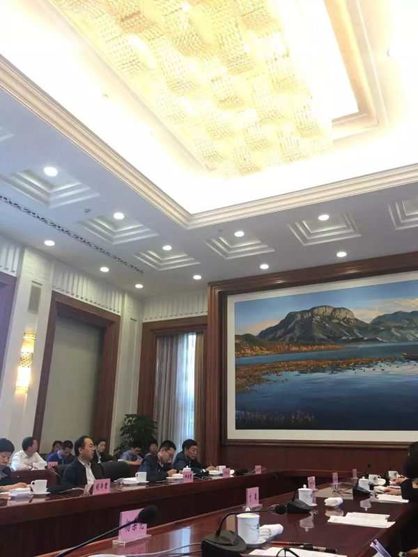 李老师在海埂花园酒店参加＂最高人民检察院胡泽君常务副检察长与在滇全国人大代表座谈会”活动