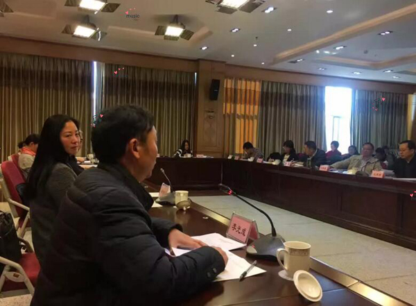 李光惠老师参加了财政部与驻滇全国人大代表座谈会